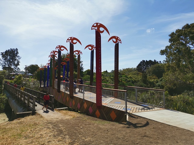 Otara Creek Reserve Bridge